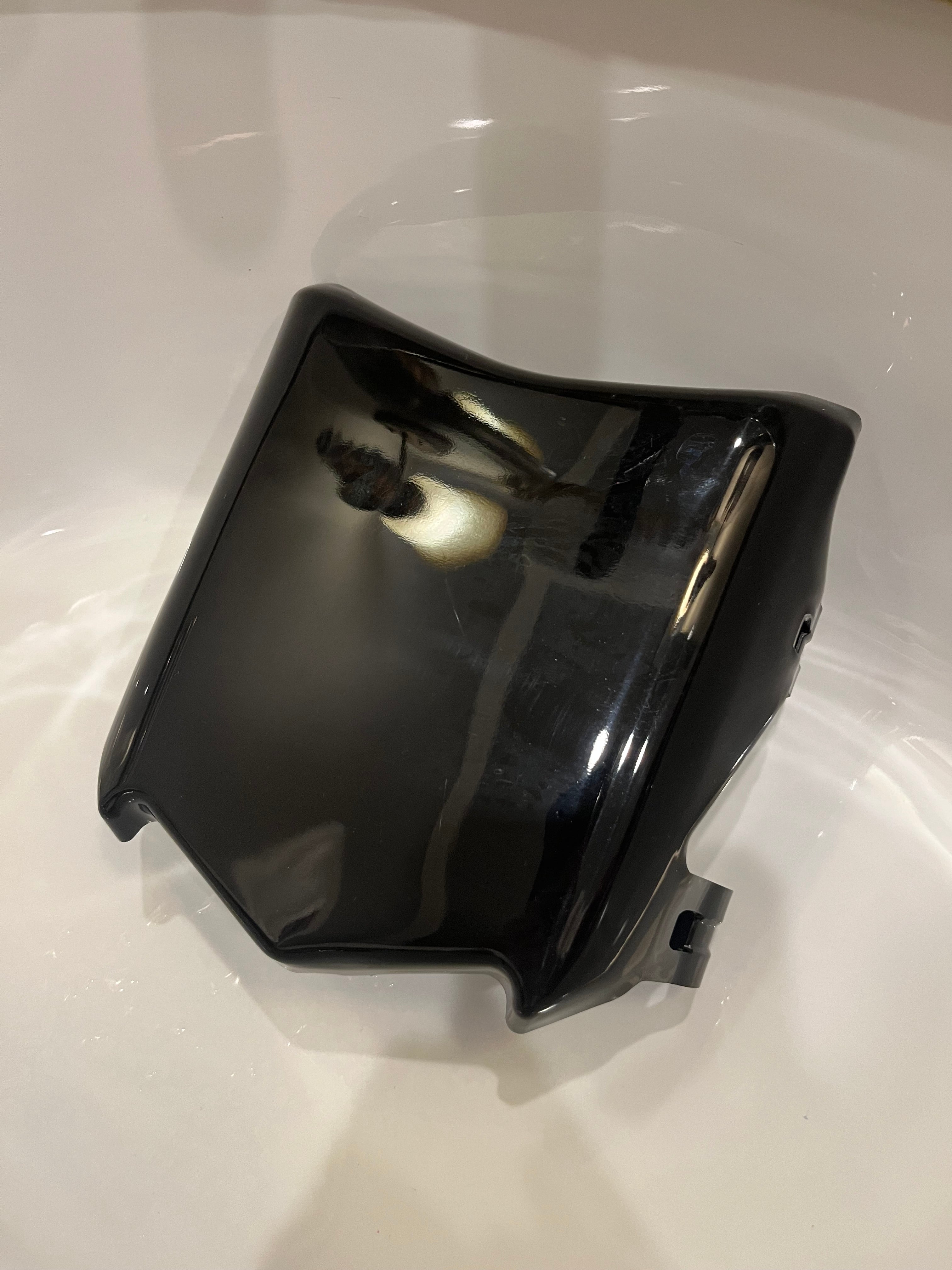 Axbolts Front Plate